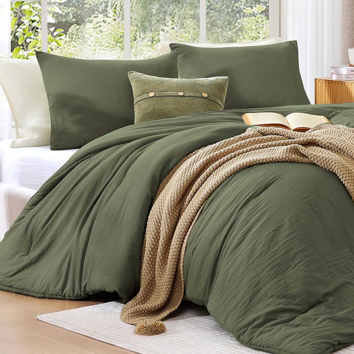 Dluxe Ave. ( QUEEN ) 3 Pcs Comforter Set/ Soft Fluffy for All Seasons/ Olive Green