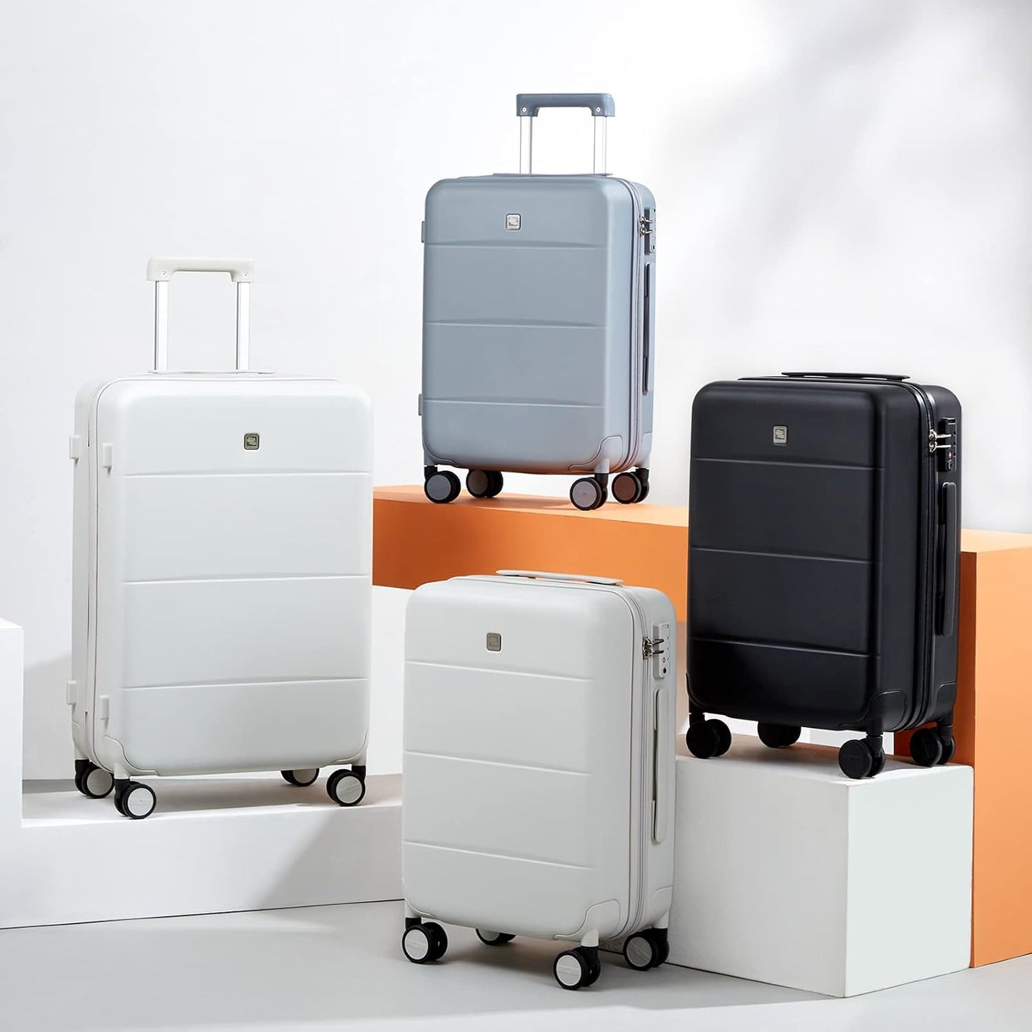Dluxe Ave. Sets 2 Piece with Spinner Wheels/ 20/28 Inch Hard Shell/ /TSA Approved/ (Smoke White)