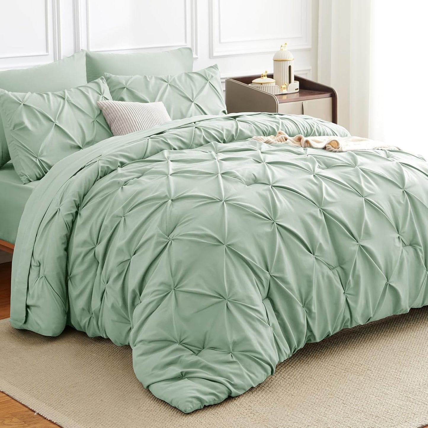 Dluxe Ave. ( KING ) 7 Pcs Comforter  Bedding Set/ Sage Green