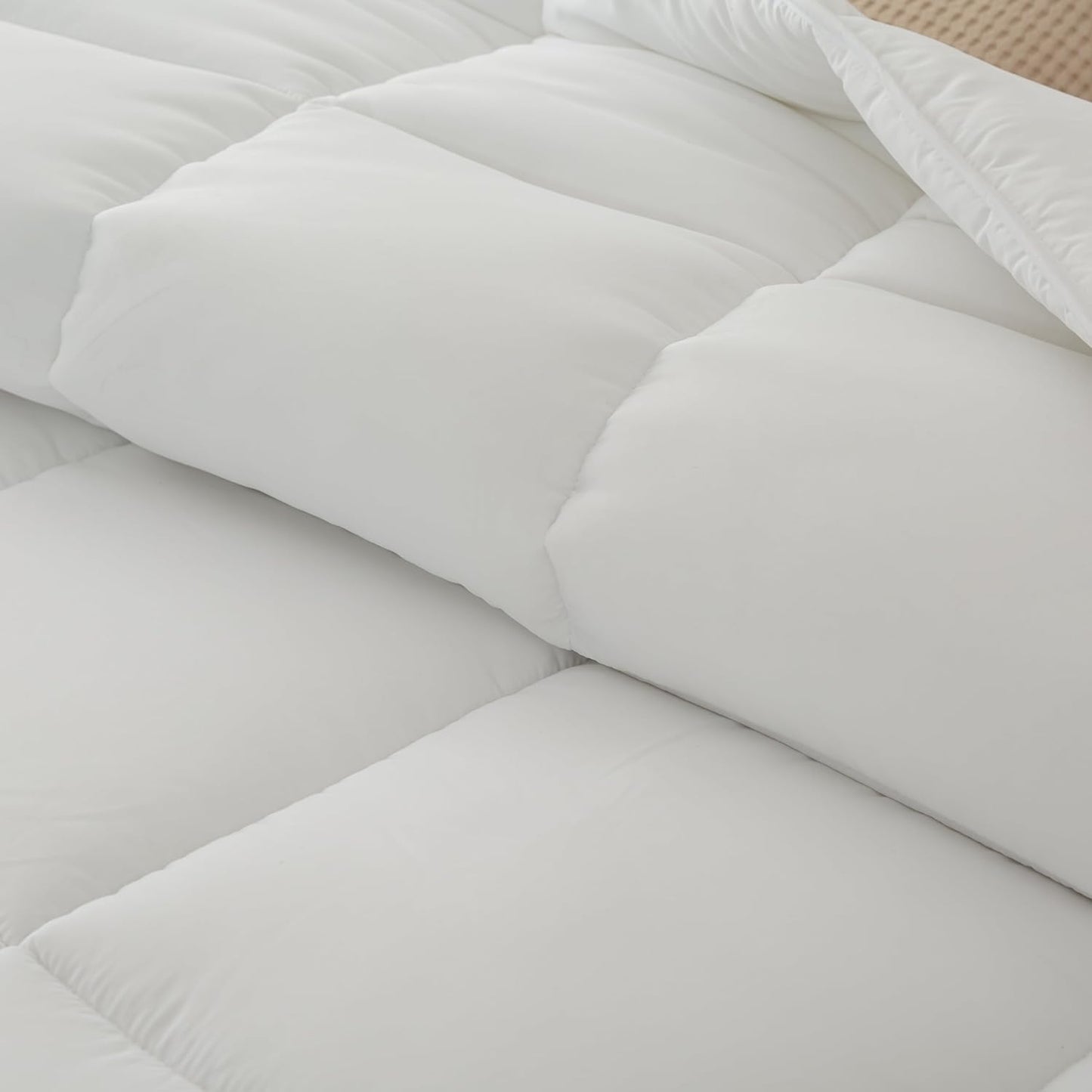 Dluxe Ave. ( QUEEN ) Down Alternative Comforter Duvet Inserts, All Season Ultra Soft Double Brushed Microfiber Shell Classic Box Stitched, with 8 Corner Tabs/ White