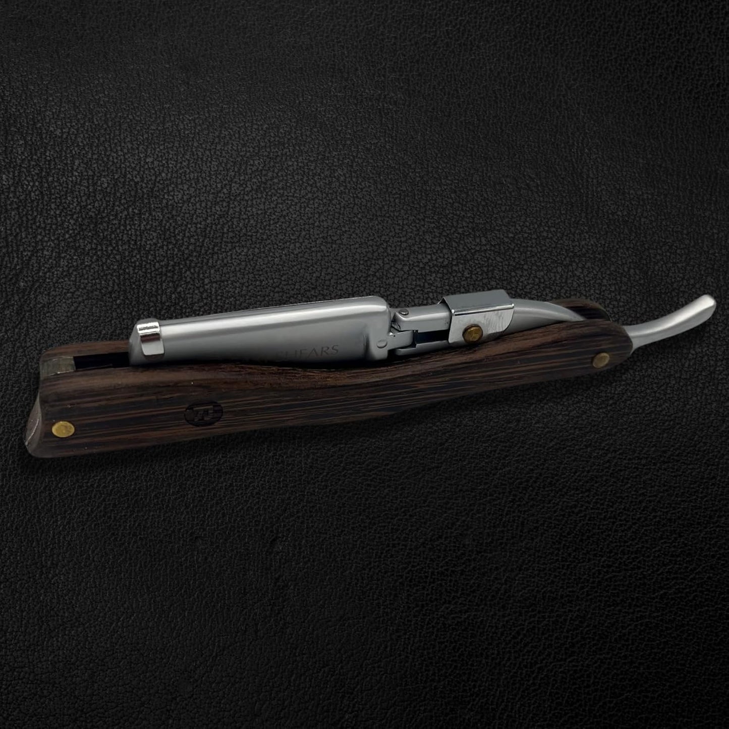 Dluxe Ave. Straight Edge Shaving Razor with Disposable Blades/ Wood Handle Stainless Steel/ Brown