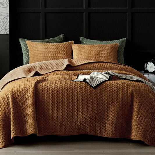 Dluxe Ave. ( QUEEN ) 3 Pcs Luxury Velvet Quilt Set, for All Season, Gold Caramel