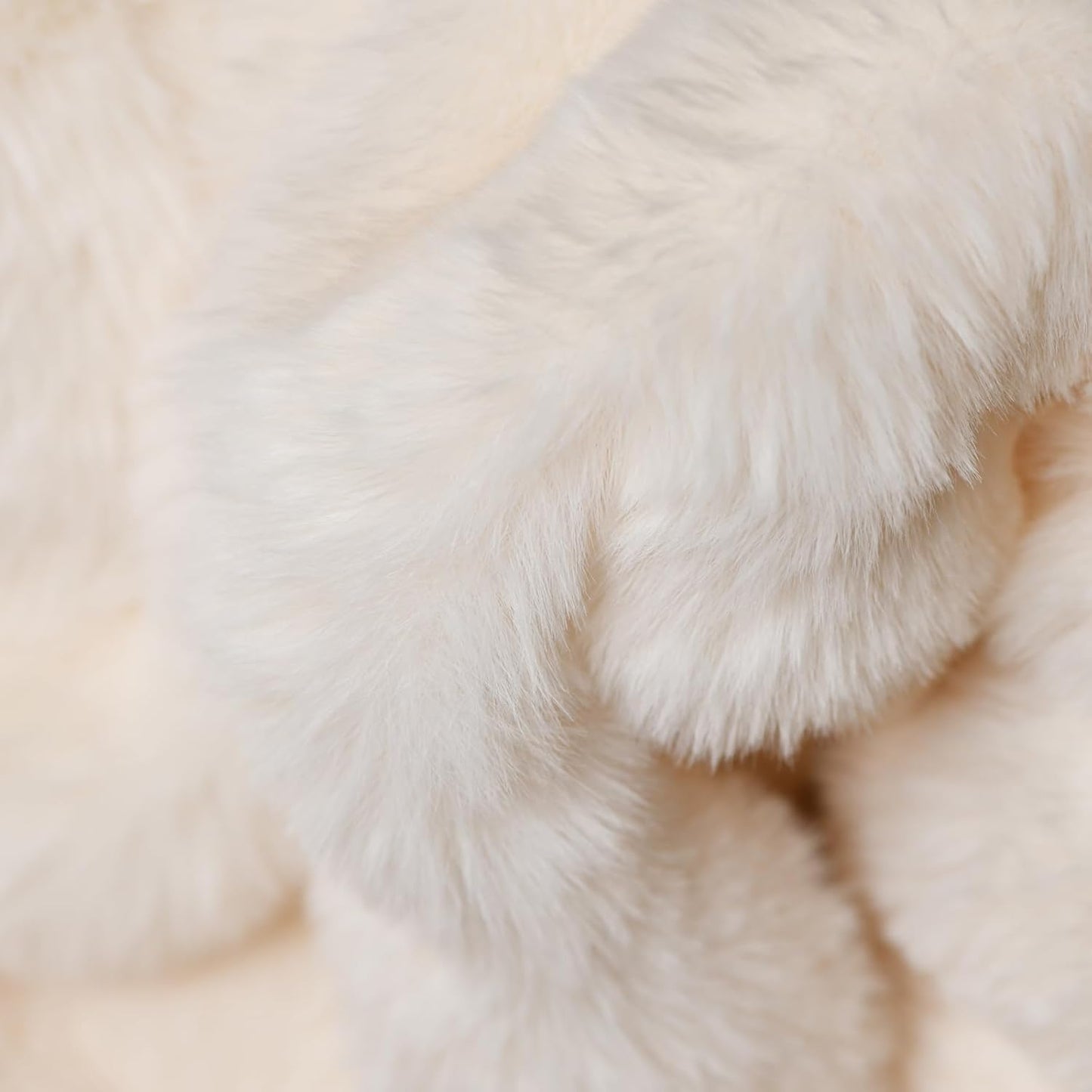 Dluxe Ave. (TWIN ) Luxury Thick Plush Faux Rabbit Fur Throw Blanket/ Ultra-Plush Cozy Soft/ ( Beige)60"x80