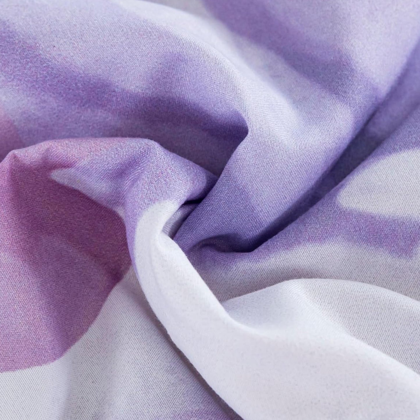 Dluxe Ave. ( KING) 3 Pcs Comforter Set/ Purple Floral