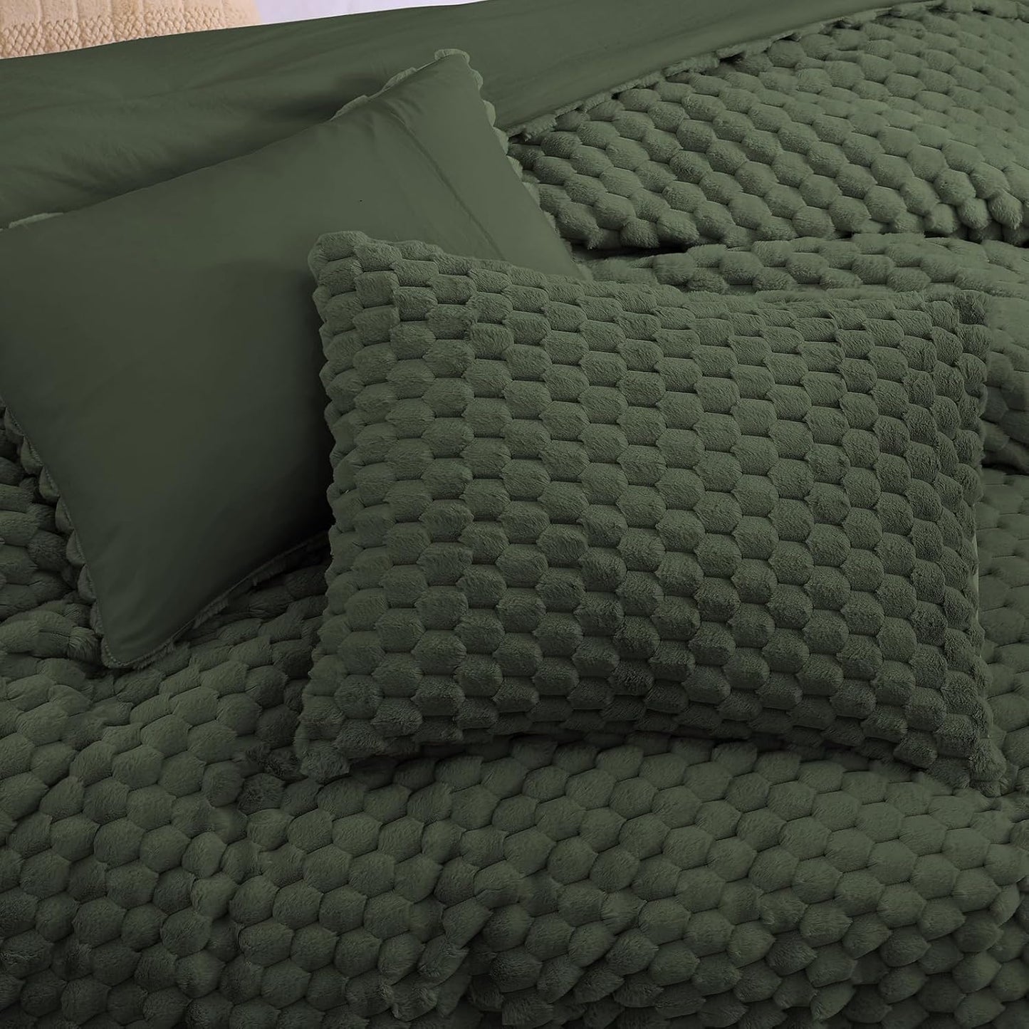 Dluxe Ave. ( KING) 3 Pcs Fluffy Comforter Set, Luxury Rabbit Faux Fur,Thick Plush Bed Comforter, Olive Green