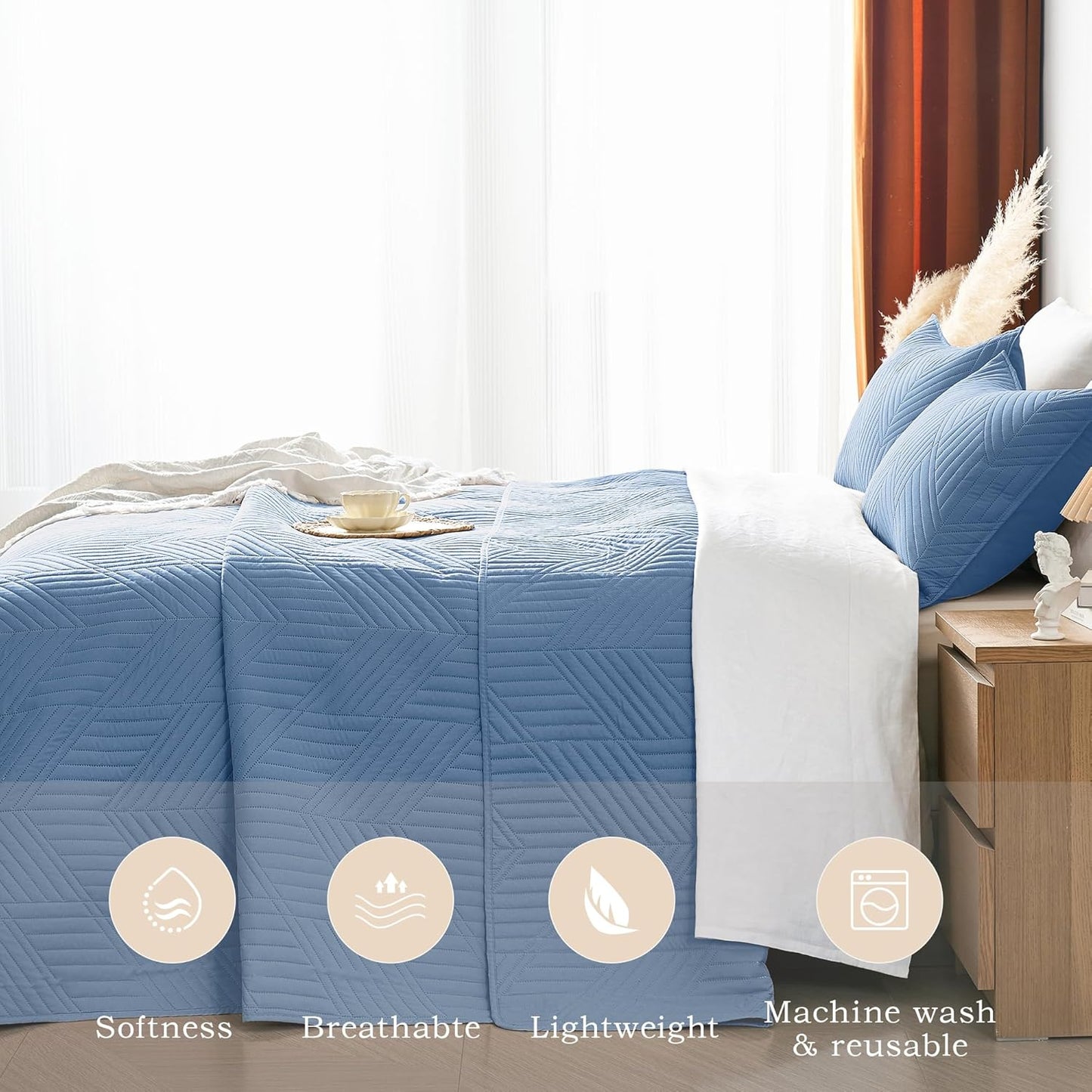 Dluxe Ave. ( CALI./ KING ) 3 Pcs Quilt Bedding Set/ Reversible Microfiber Bedspread/ Lightweight Soft Set for All Seasons/ Bluish Grey