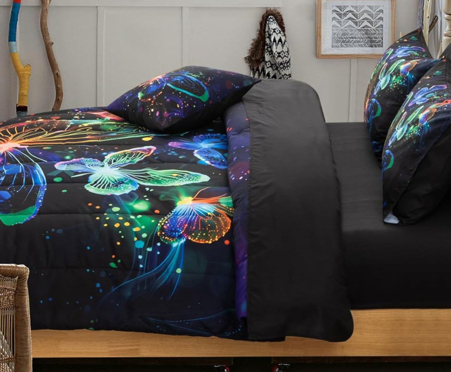 Dluxe Ave. ( FULL) 6 Pcs Comfort and  Bedding Set