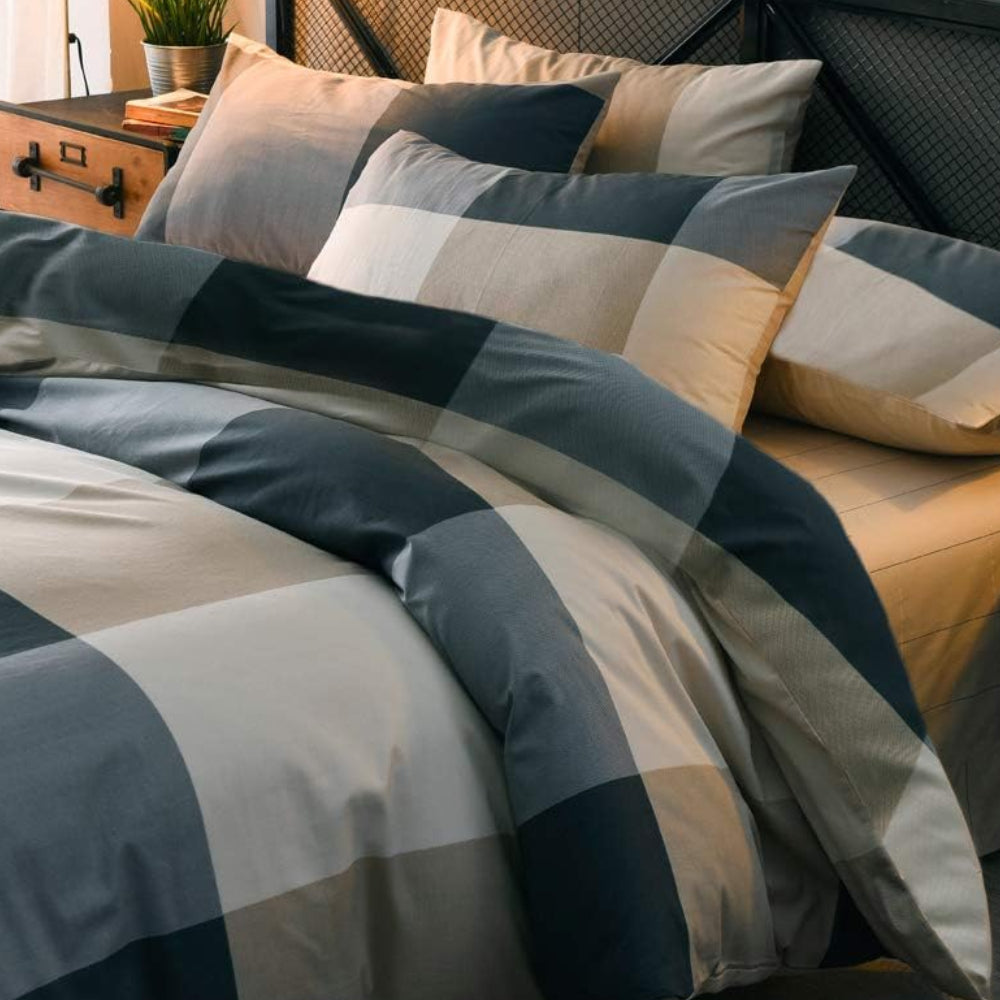 Dluxe Ave. (QUEEN) Comforter Set All Season/ Checkered