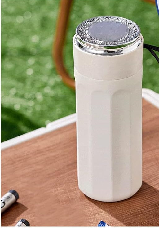 Dluxe Ave. Insulin Pen Cooler Travel Case with Metal Ice Ring/ for 4-6 pens/ Temp Display/ TSA Approved / Including Ice Ring