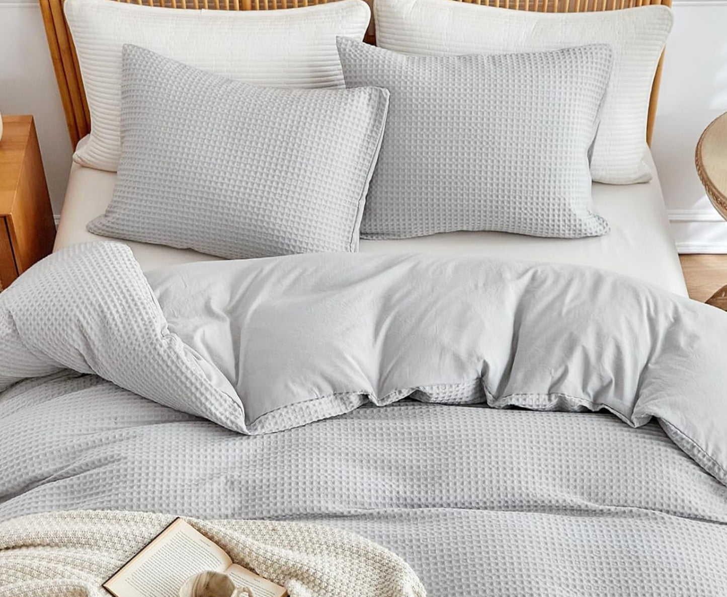 Dluxe Ave. ( QUEEN ) 3 {Duvet Cover} Pieces Bedding Set for All Season/ Light Grey