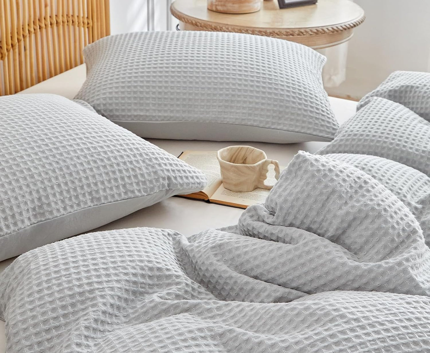 Dluxe Ave. ( QUEEN ) 3 {Duvet Cover} Pieces Bedding Set for All Season/ Light Grey