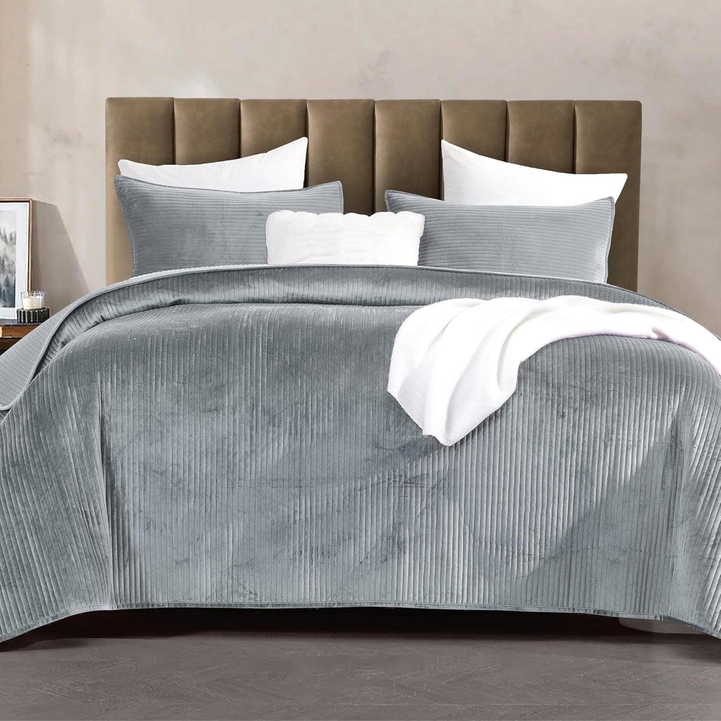 Dluxe Ave. ( FULL ) 3-Piece  Luxury Velvet Corduroy Stripe Quilt Set, Gray