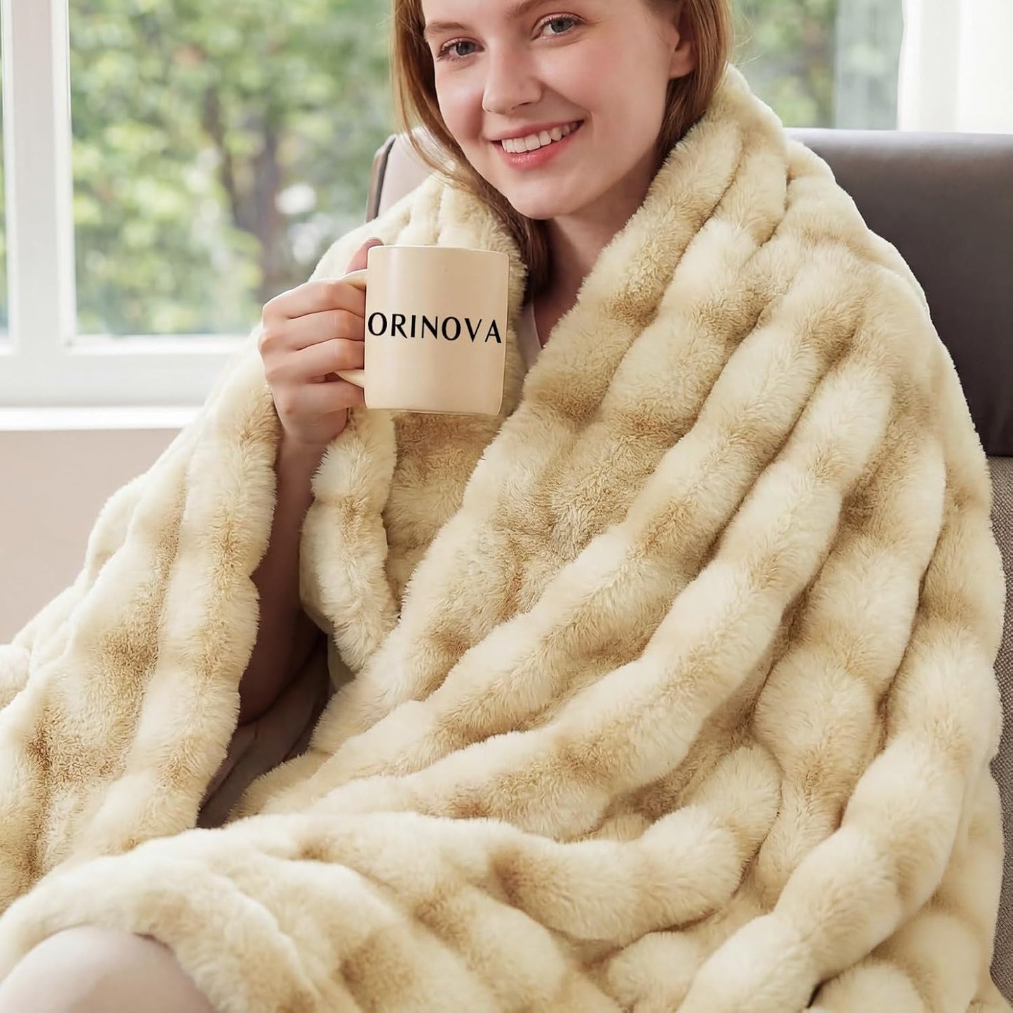 Dluxe Ave. ( THROW ) Camel Faux Fur Rabbit Thick Throw Blanket, (Camel) 50x60 860 GSM