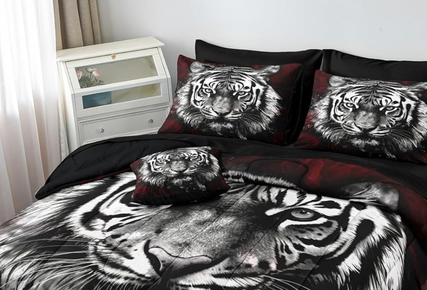 Dluxe Ave. ( KING ) 7 Pcs. Comforter Set, Tiger