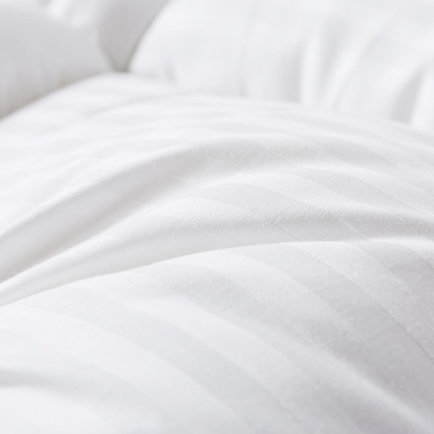 Dluxe Ave.  ( TWIN/ X-LG )Breathable Mattress Topper, { SOFT) Plush  Size Mattress Pad (White39"x80")