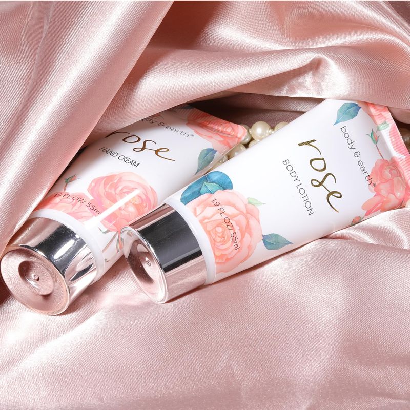 Dluxe Ave. Rose Spa Set Gifts/ Bath and Body/  5 Pcs