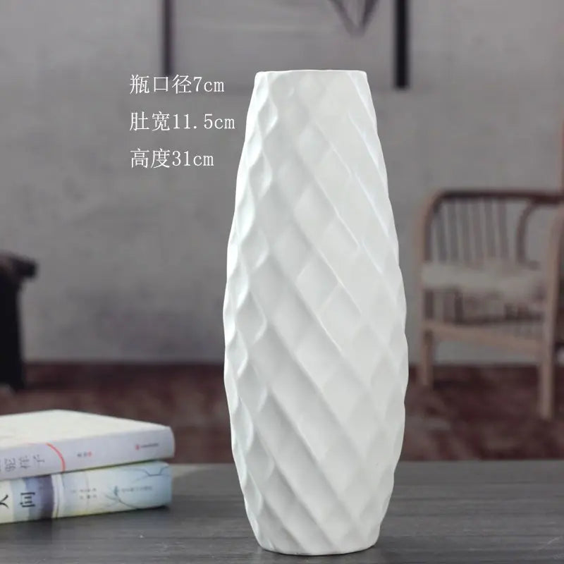 Dluxe Ave. Modern Minimalist Ceramic Vase for Home & Office Decor