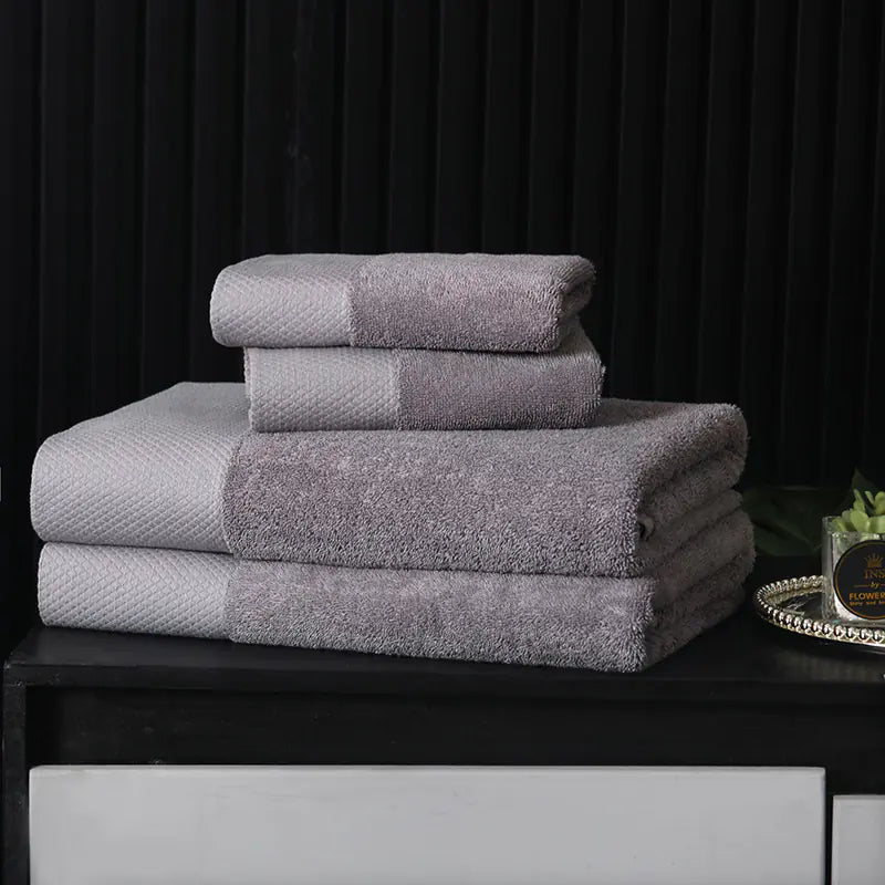 Dluxe Ave. Hotel Bedding and Towels with Custom Logo