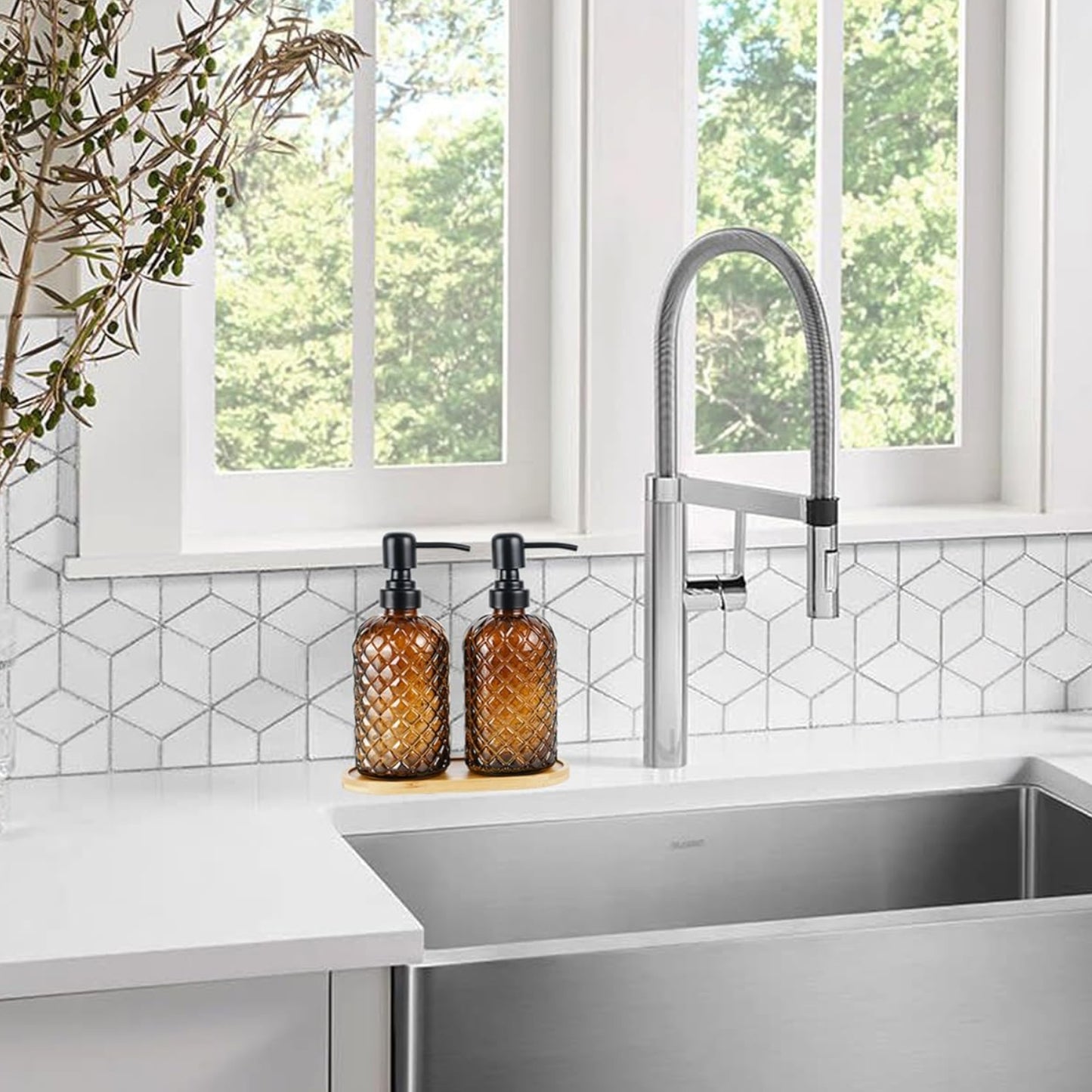 Dluxe Ave. 12Oz Glass Soap Dispenser with Rustproof Stainless-Steel Pump, 2pack (Black/Amber)