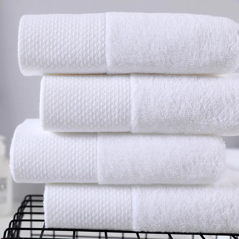 Dluxe Ave. Platinum Satin 600g Thick Cotton Hotel Bath Towel
