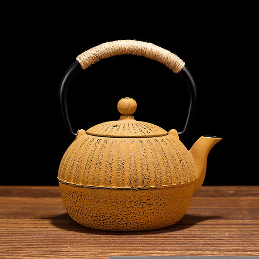 Dluxe Ave. 0.5 Yellow Pumpkin Cast Iron Japanese Teapot