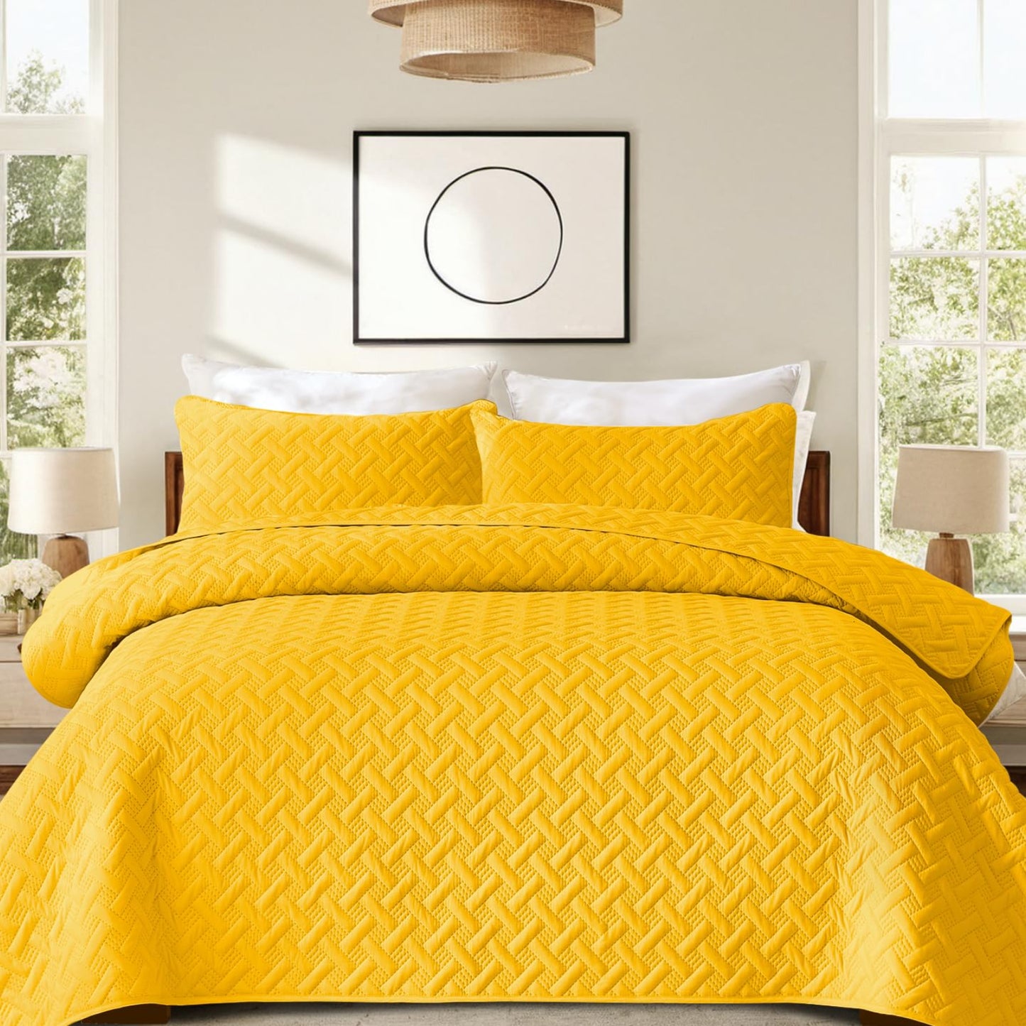 Dluxe Ave. ( KING )Reversible Quilt Set/ Yellow 102x90