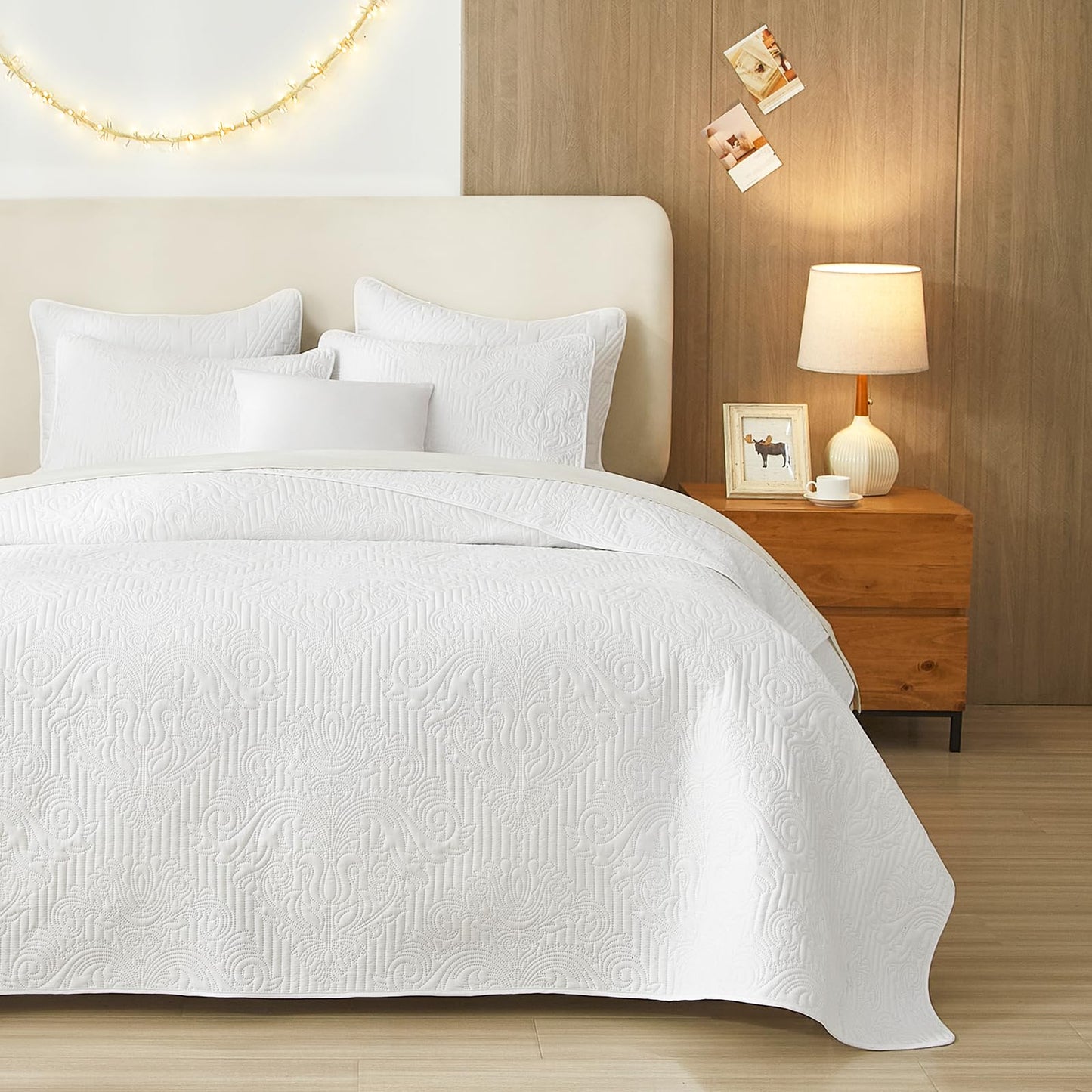Dluxe Ave. ( CALI./ KING ) 3 Pcs Quilt Set/ Lightweight Summer Bedspread for All Seasons/  White