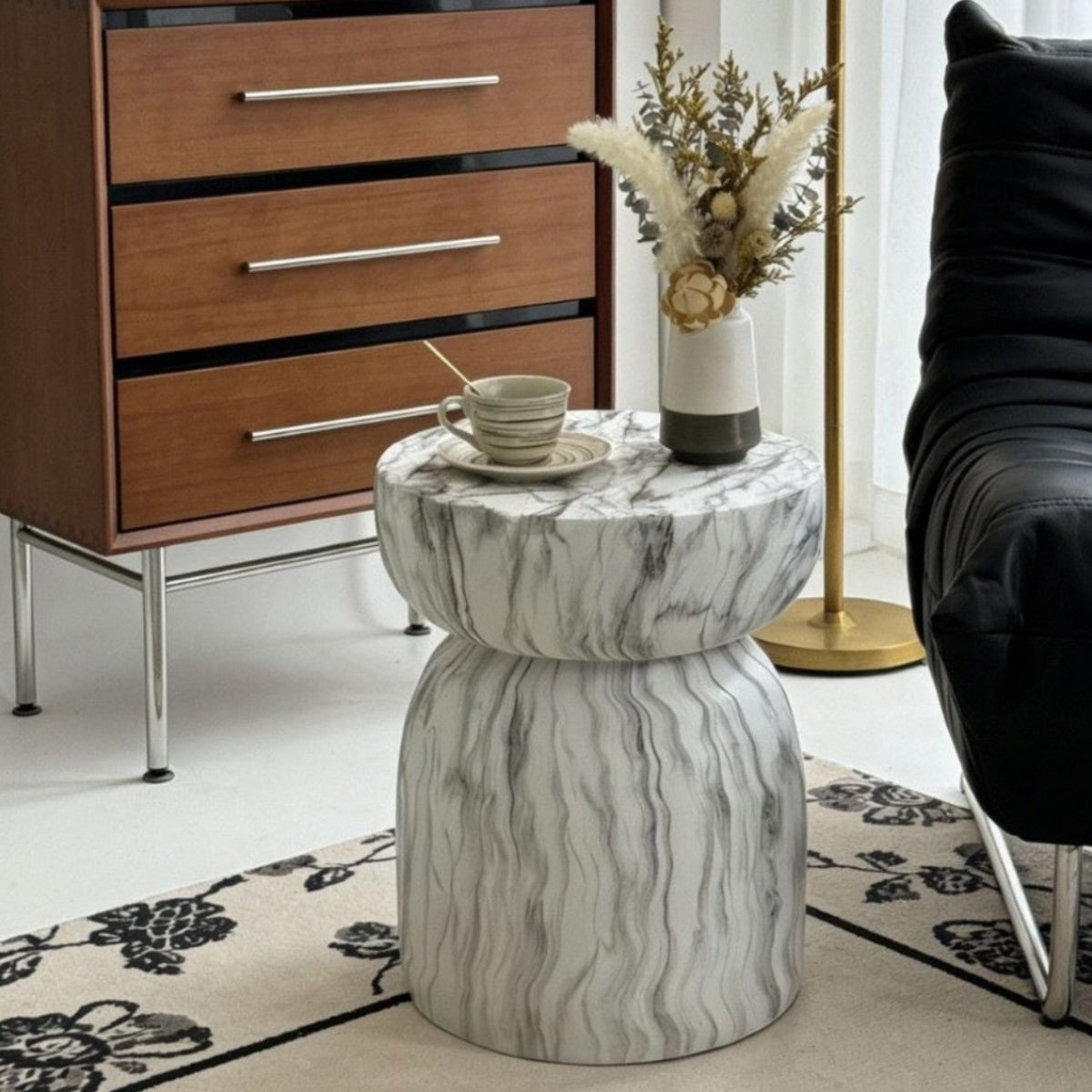Living room luxury corner table
