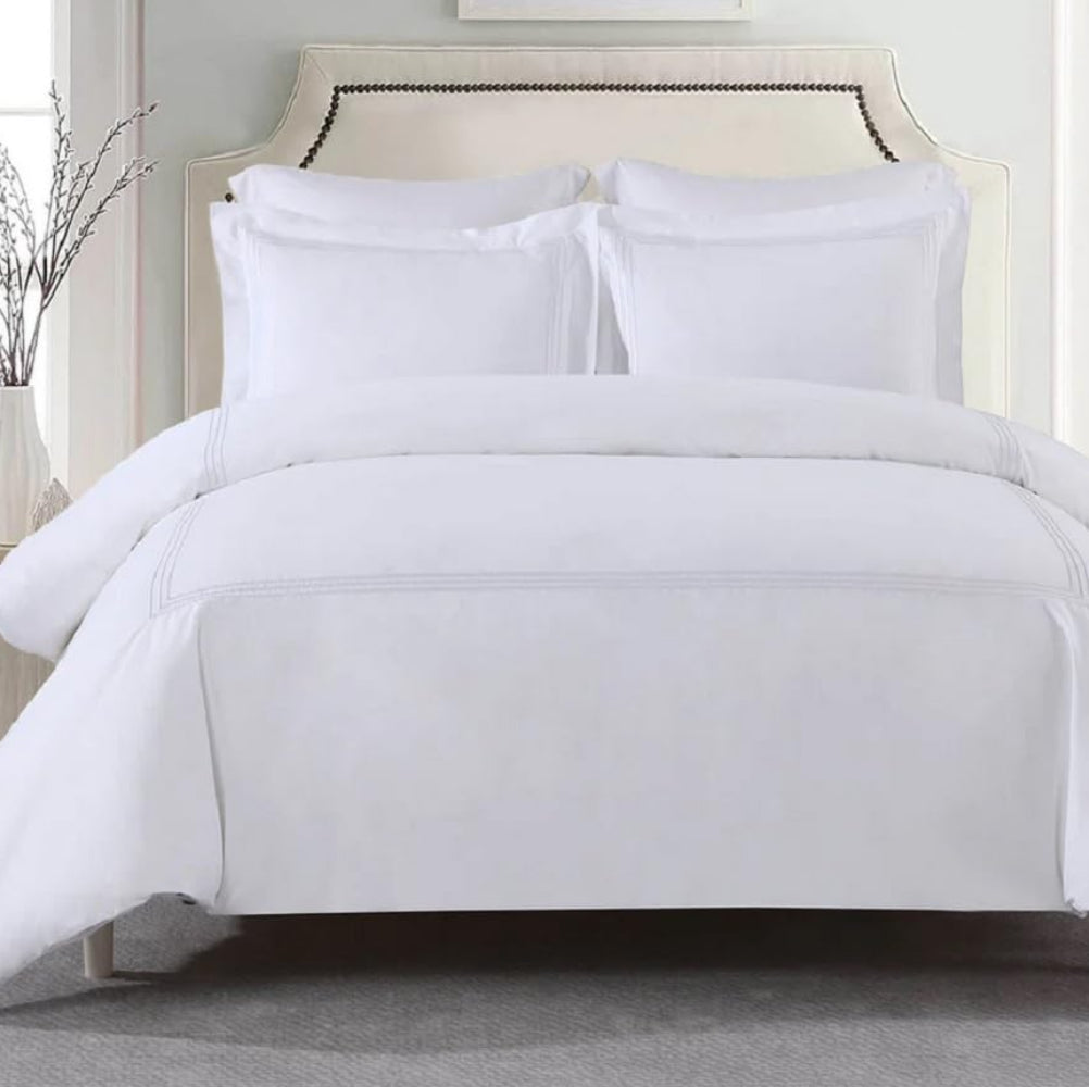 Dluxe Ave. ( FULL/ QUEEN ) 3pc Percale Royal {Duvet Cover} Set/ White