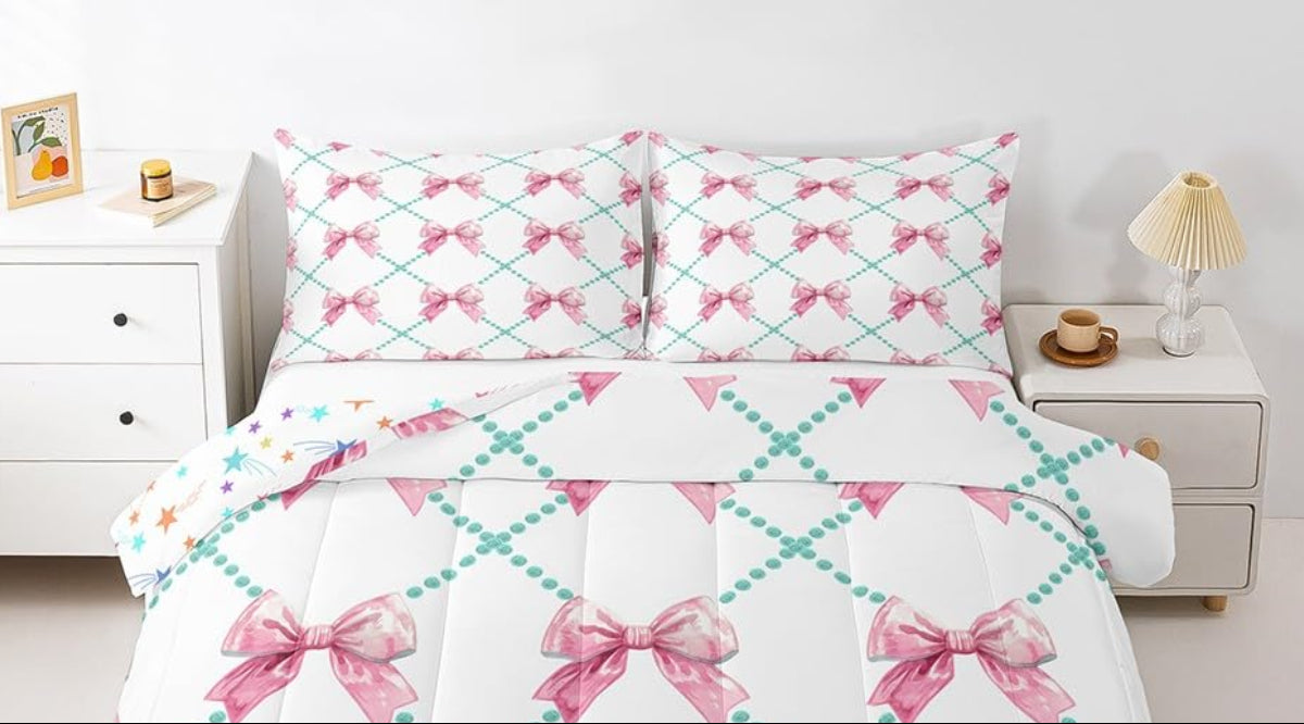 Dluxe Ave. ( TWIN ) 2 Pcs Comforter and Bedding Set/ Pink Bows