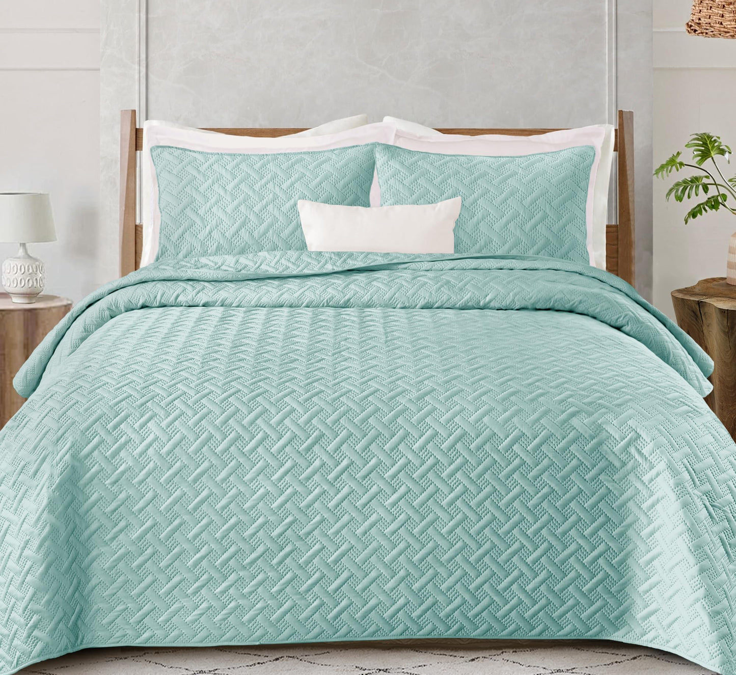 Dluxe Ave. ( FULL/ QUEEN )  3 Pieces Quilt  Bedding Set/ Aqua Green