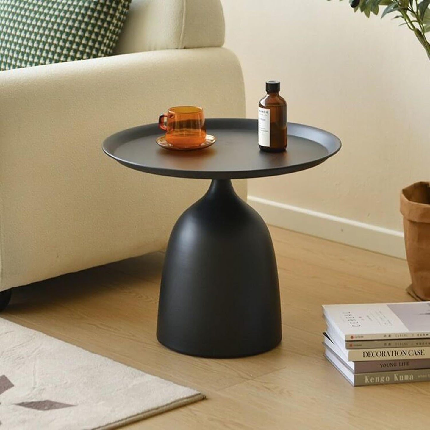 Minimalist Iron Art Round Side Table