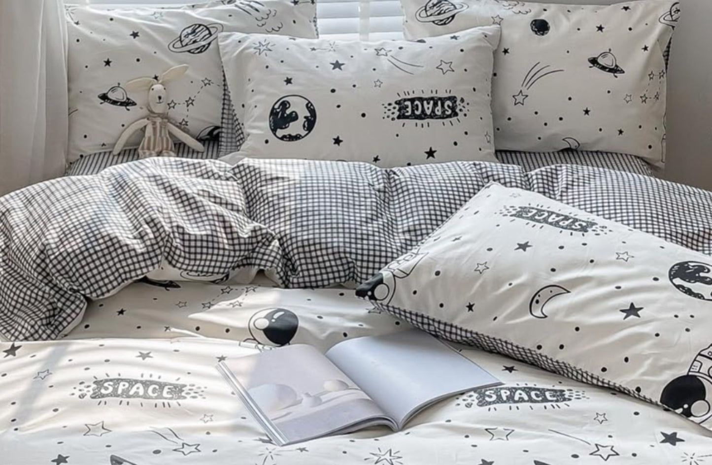 Dluxe Ave. ( QUEEN ) 3 Pcs {DUVET COVER} Set
