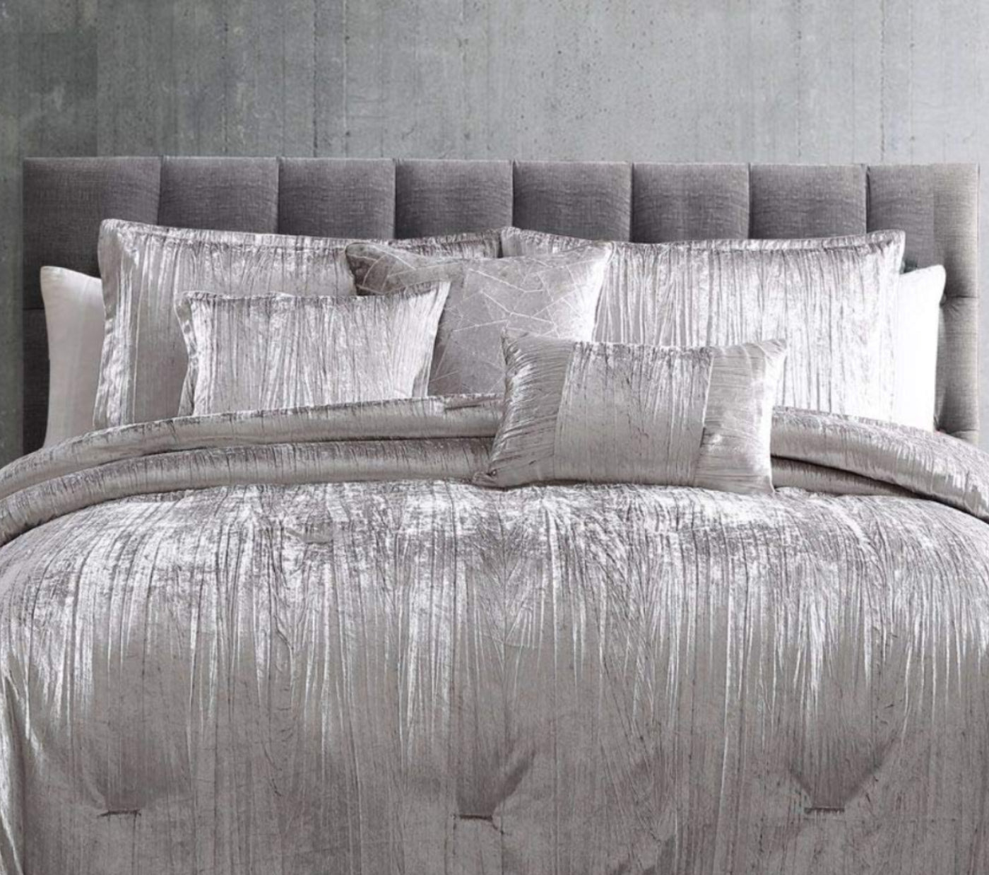Dluxe Ave. ( KING ) 7 Pcs Comforter Set, Silver