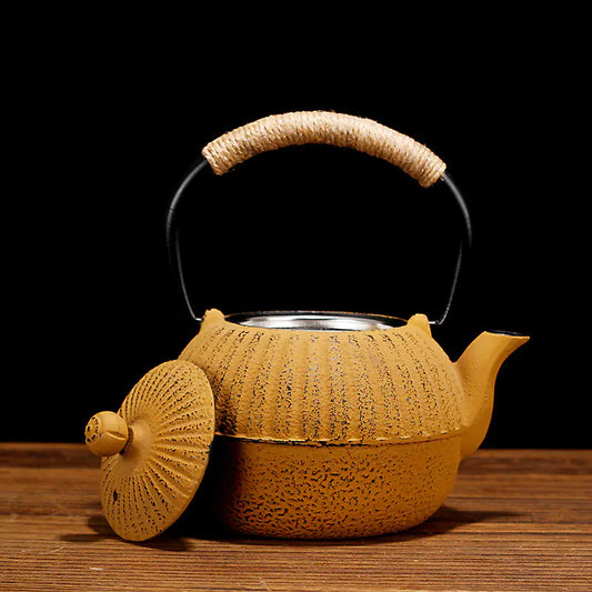 Dluxe Ave. 0.5 Yellow Pumpkin Cast Iron Japanese Teapot